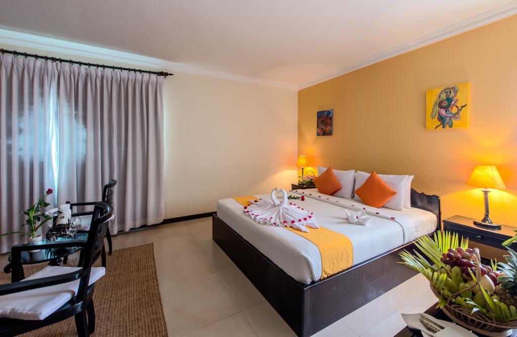 Jk Resident Hotel Sziemreap Kültér fotó